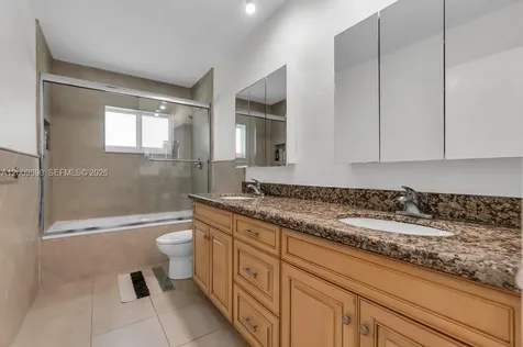 620 Lake Dasha Circle Plantation FL 33324