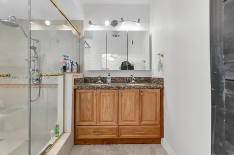 620 Lake Dasha Circle Plantation FL 33324