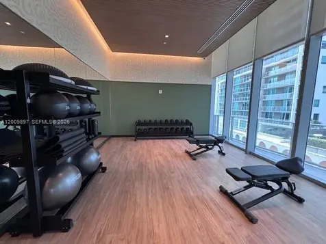 77 SE 5 Street Miami FL 33131