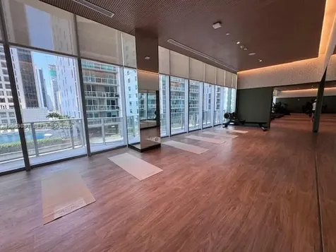 77 SE 5 Street Miami FL 33131