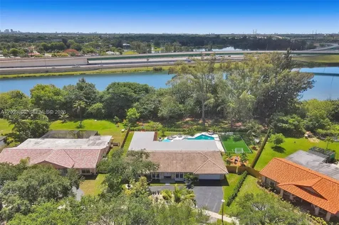 1960 SW 51st Terrace Plantation FL 33317