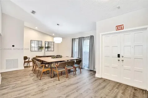 1960 SW 51st Terrace Plantation FL 33317
