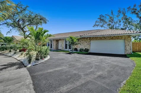 1960 SW 51st Terrace Plantation FL 33317