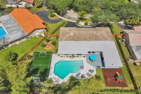 1960 SW 51st Terrace Plantation FL 33317
