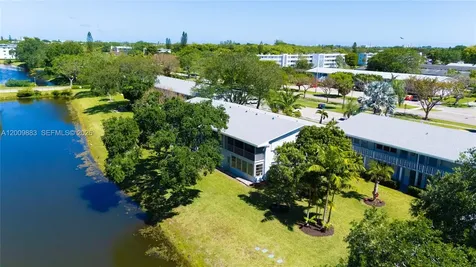 146 Prescott H Deerfield Beach FL 33442