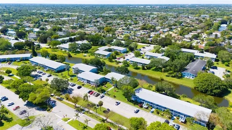 146 Prescott H Deerfield Beach FL 33442