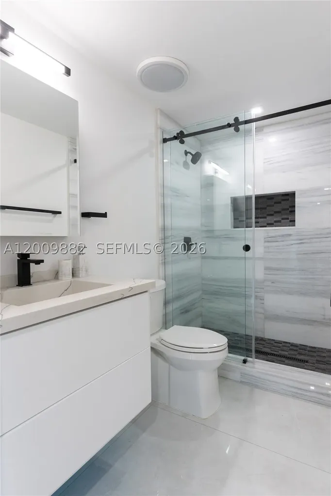 5601 N Ocean Drive Hollywood FL 33019