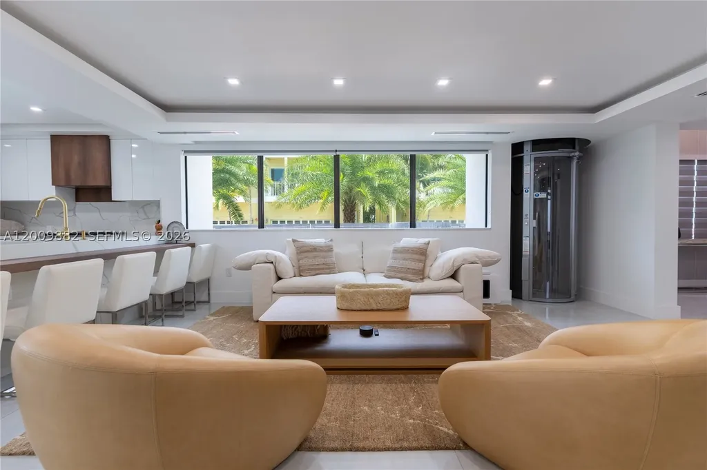 5601 N Ocean Drive Hollywood FL 33019