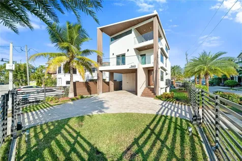 5601 N Ocean Drive Hollywood FL 33019