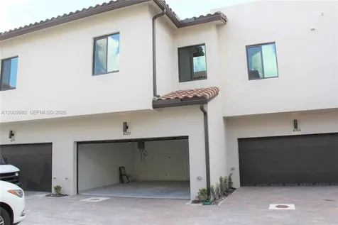 4272 NW 82nd Avenue Doral FL 33166
