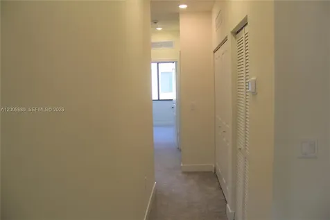 4272 NW 82nd Avenue Doral FL 33166