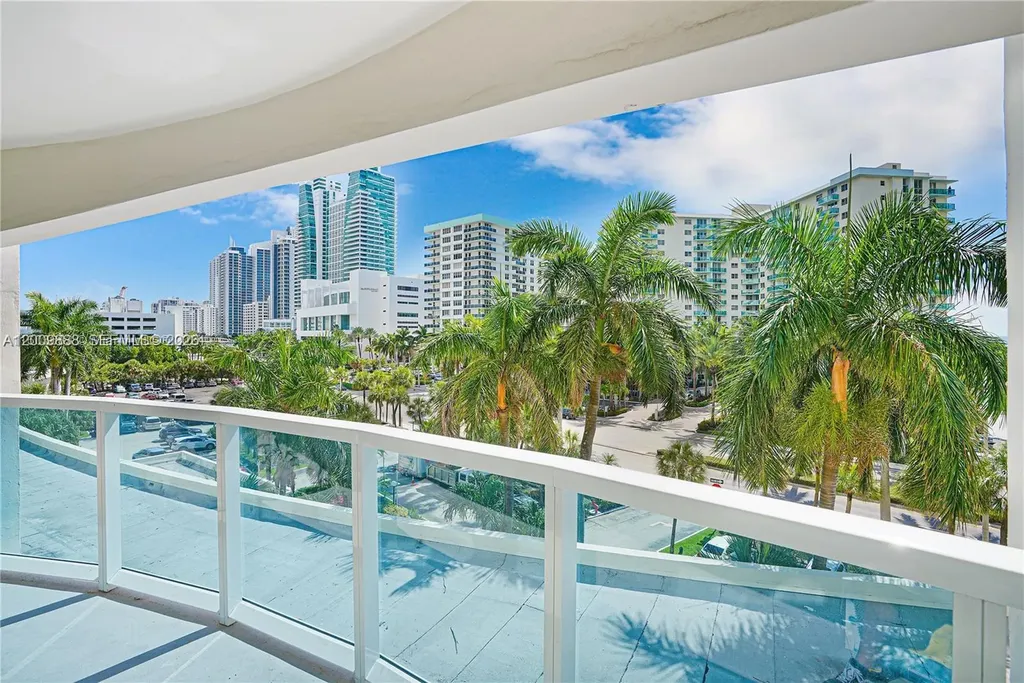 3800 S Ocean Drive Hollywood FL 33019