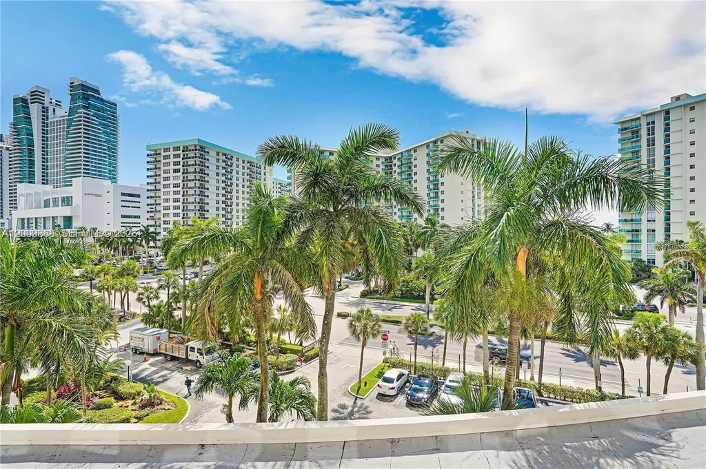 3800 S Ocean Drive Hollywood FL 33019