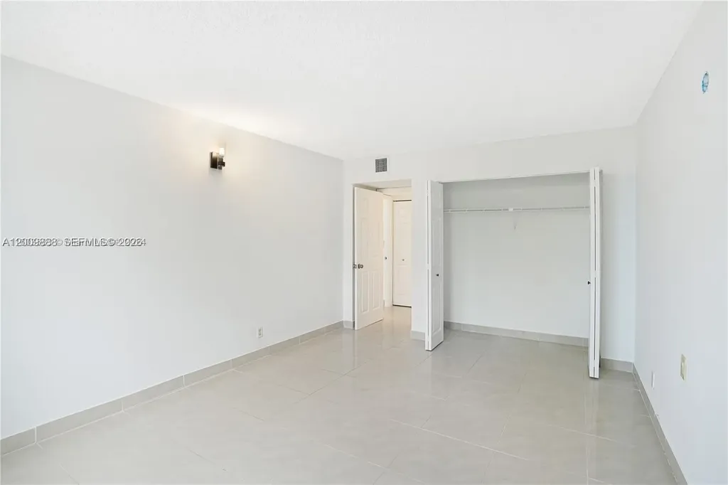 3800 S Ocean Drive Hollywood FL 33019