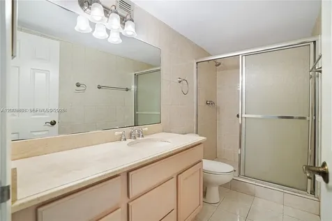 3800 S Ocean Drive Hollywood FL 33019