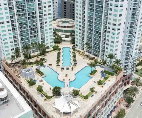253 NE 2nd Street Miami FL 33132