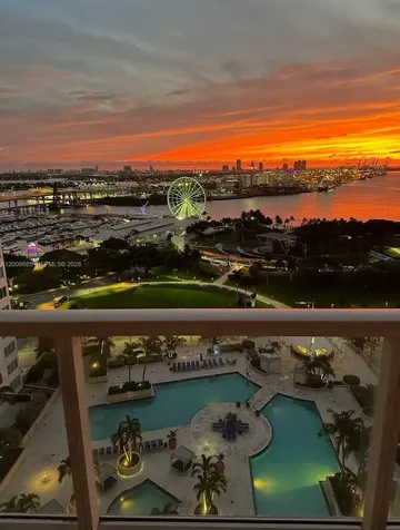 253 NE 2nd Street Miami FL 33132