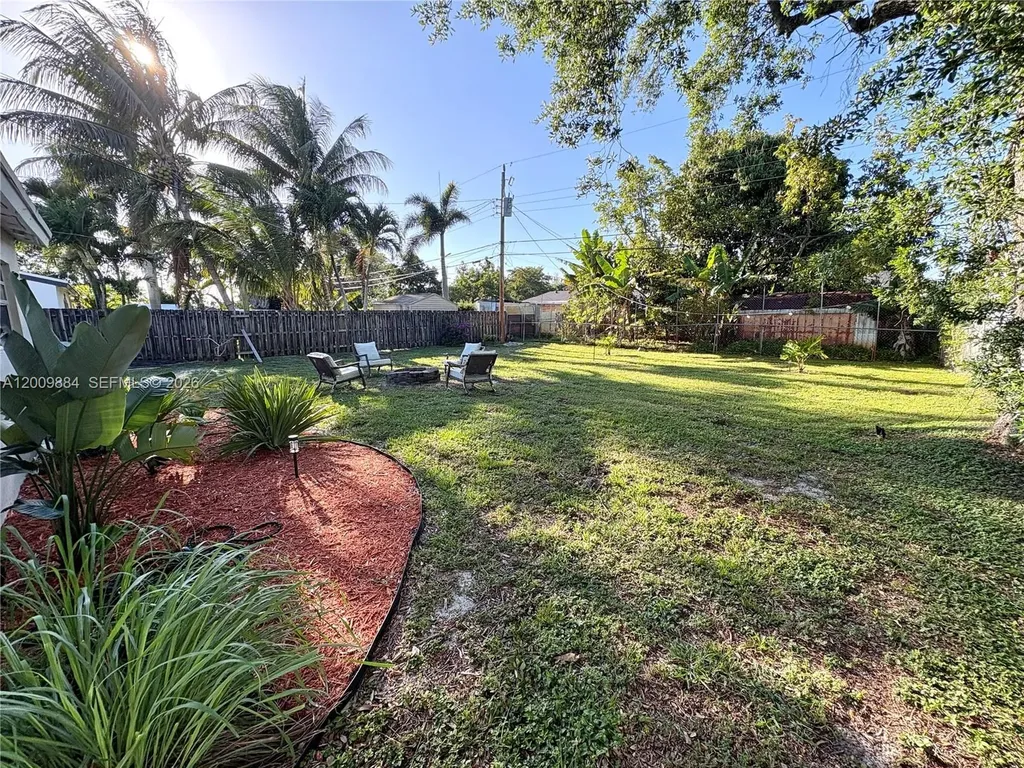 6861 Freedom Street Hollywood FL 33024