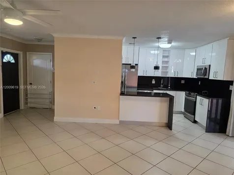 7921 NW 12th Street Pembroke Pines FL 33024