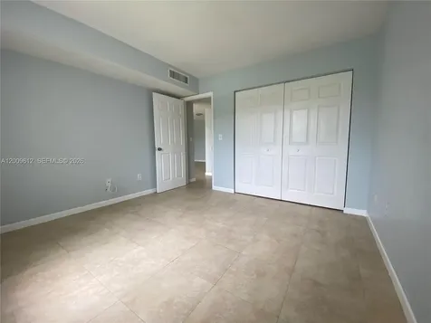 8200 SW 210th Street Cutler Bay FL 33189