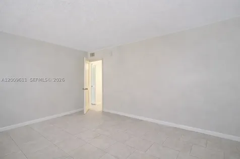 1225 NE 124th Street North Miami FL 33161