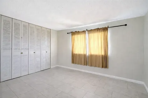 1225 NE 124th Street North Miami FL 33161