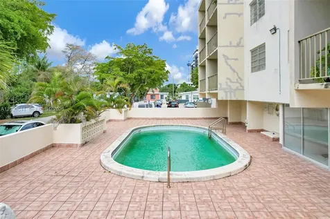 1225 NE 124th Street North Miami FL 33161