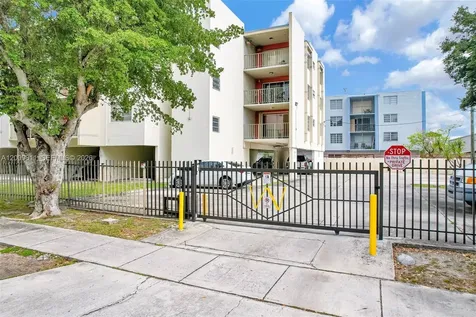 1225 NE 124th Street North Miami FL 33161