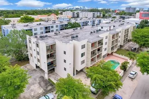 1225 NE 124th Street North Miami FL 33161