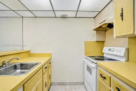 1225 NE 124th Street North Miami FL 33161