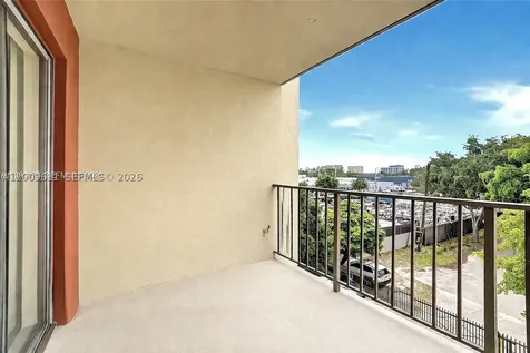 1225 NE 124th Street North Miami FL 33161