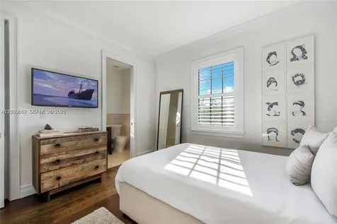 1151 S Alhambra Circle Coral Gables FL 33146