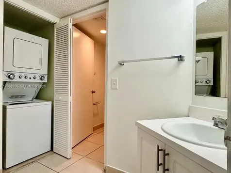 8255 SW 152nd Avenue Miami FL 33193