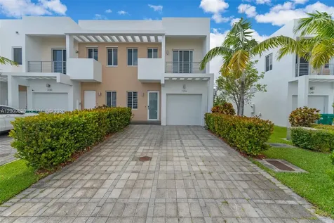 7234 NW 103rd Path Doral FL 33178