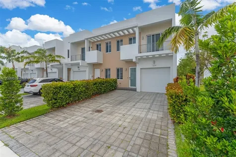 7234 NW 103rd Path Doral FL 33178