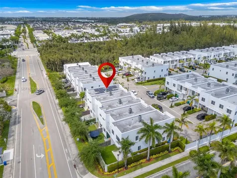 7234 NW 103rd Path Doral FL 33178