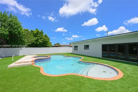 11835 SW 37th Street Miami FL 33175