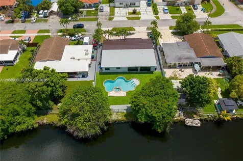 11835 SW 37th Street Miami FL 33175