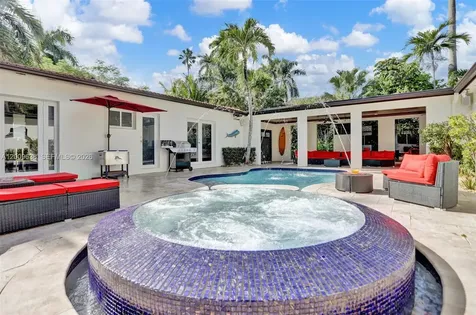 1017 Tyler Street Hollywood FL 33019