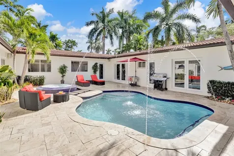 1017 Tyler Street Hollywood FL 33019
