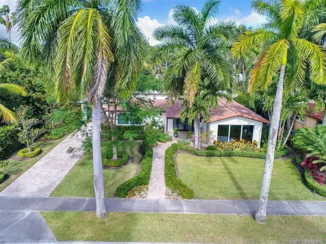 1017 Tyler Street Hollywood FL 33019
