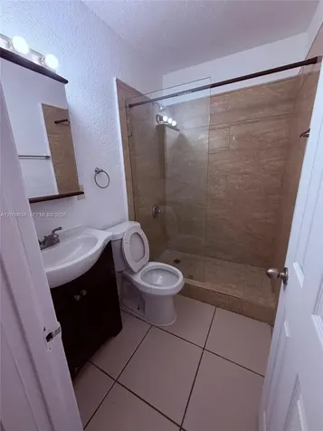 590 NW 46th Street Miami FL 33127