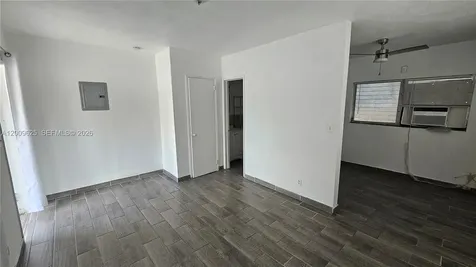 2308 Grant Street Hollywood FL 33020
