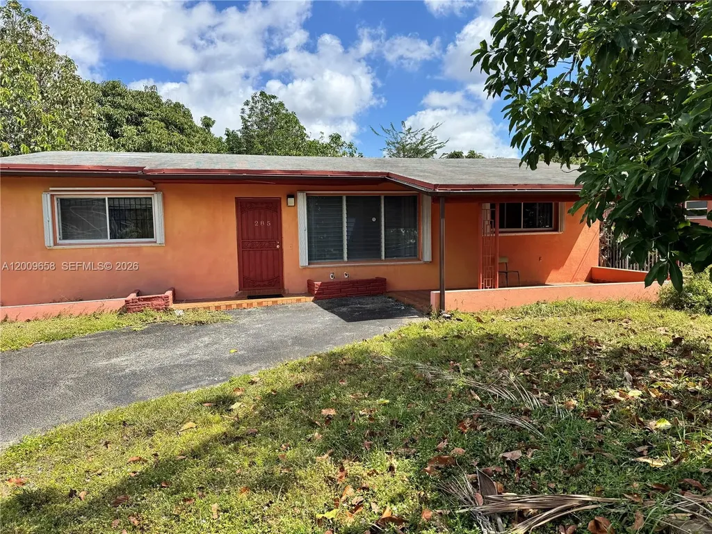 285 NE 165th Street Miami FL 33162