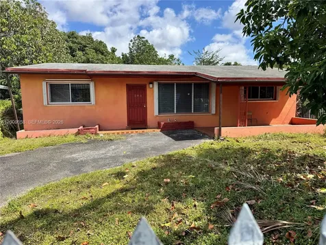 285 NE 165th Street Miami FL 33162