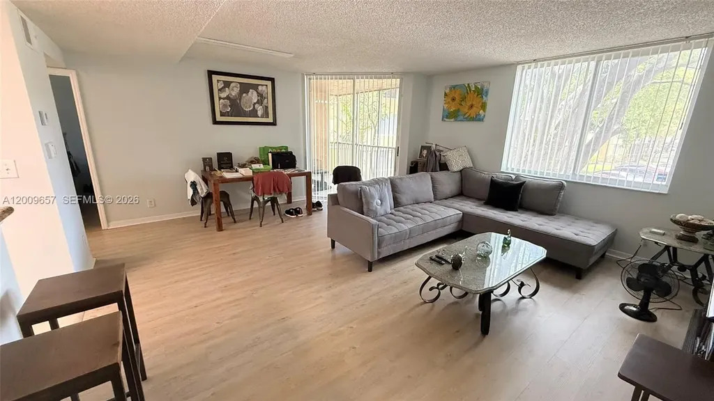4055 W Mcnab Road Pompano Beach FL 33069