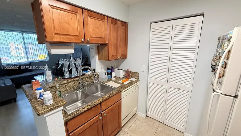 4055 W Mcnab Road Pompano Beach FL 33069