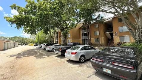 4055 W Mcnab Road Pompano Beach FL 33069