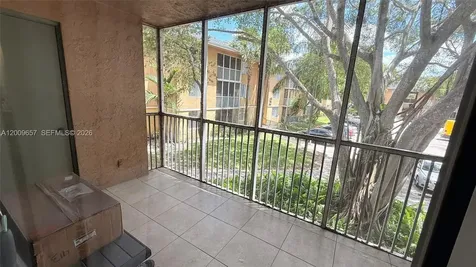 4055 W Mcnab Road Pompano Beach FL 33069