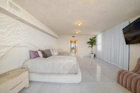 5801 Collins Avenue Miami Beach FL 33140